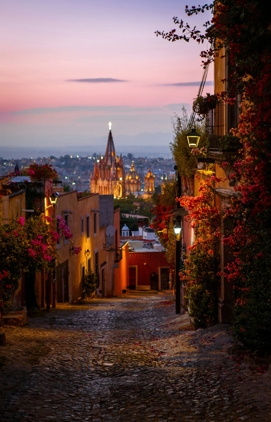 San Miguel de Allende, Amor Eterno (Weekend)